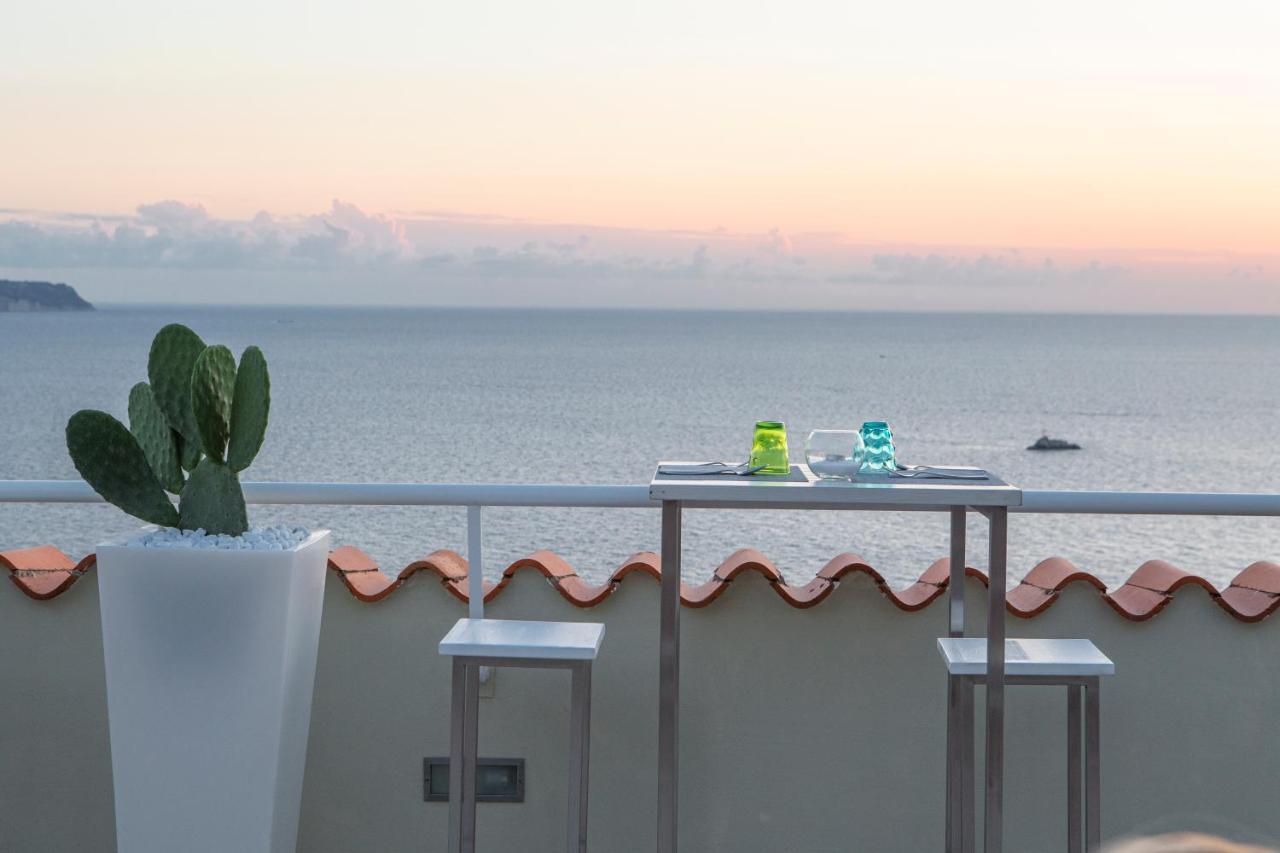 Hotel Vista Di Capri 마사루브렌세 외부 사진